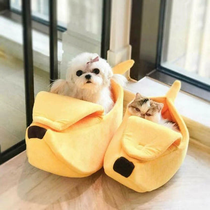 Cozy Banana Pet Nest